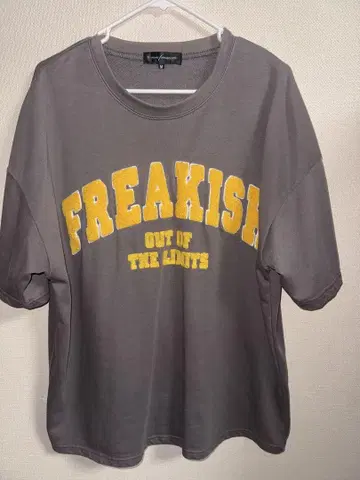 FREAKISH 오버 사이즈 티셔츠 M 그레이