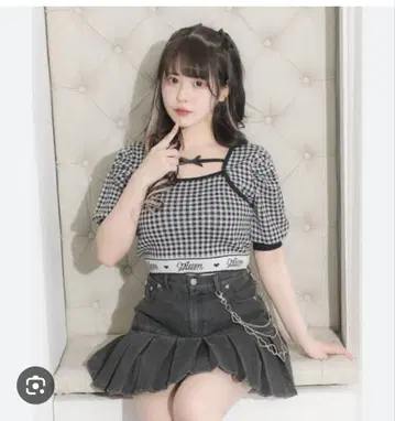 plum 체크 무늬 반팔 상의 M 사이즈