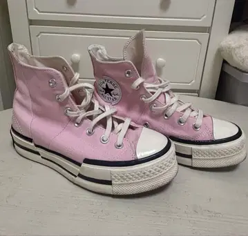 컨버스 스니커즈 한국 한정판 23cm