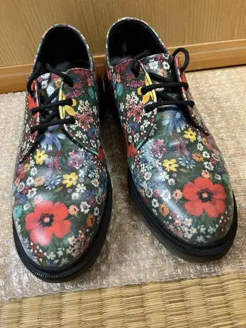 Dr. Martens 1461 꽃무늬 가죽 3홀 신발 UK9