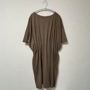 유나이티드 애로우즈 브라운 드레이프 디자인 튜닉 반팔 루즈핏