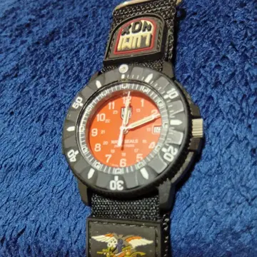 루미녹스 LUMINOX 오렌지 다이얼입니다(^_^)