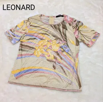 LEONARD 레오나르 꽃무늬 반팔 블라우스 올 패턴