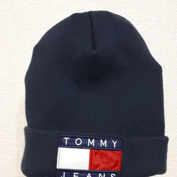 TOMMY JEANS 네이비 니트 모자
