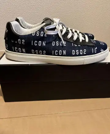 DSQUARED2 ICON 네이비 데님 패턴 스니커즈
