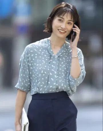 세탁 가능 icb BackSatinAmunzen 블라우스 라이트 그린