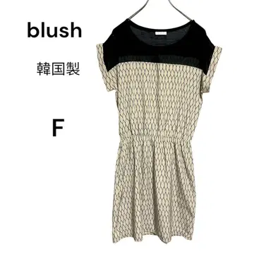 blush 절개 디자인 기하학 패턴 원피스 F 비침 한국제