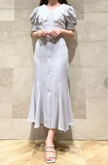 snidel 자수 화이트 칼라 머메이드 원피스