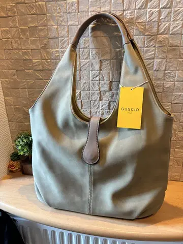GUSCIO 백 스콧 클럽 누에르