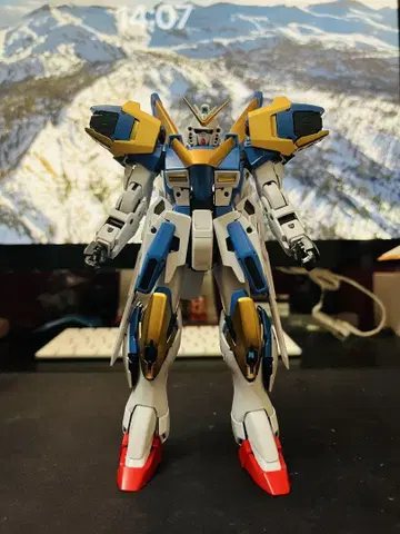 MG 1/100 V2 어솔트 버스터 건담 Ver.Ka