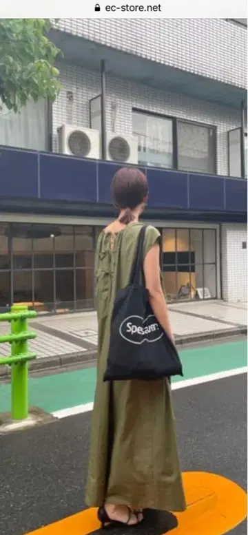 블랙 바이 마우지 백 리본 원피스