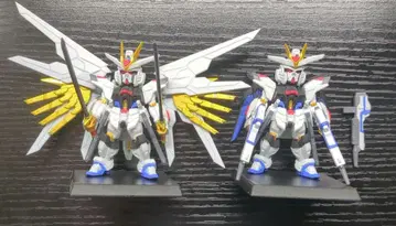 GUNDAM CONVERGE 마이티 스트라이크 프리덤 2개 세트