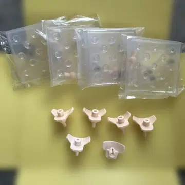 넨도로이드 목 부품, 받침대