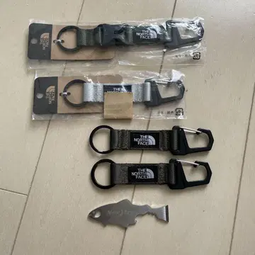 노스페이스 키링 4개 덤