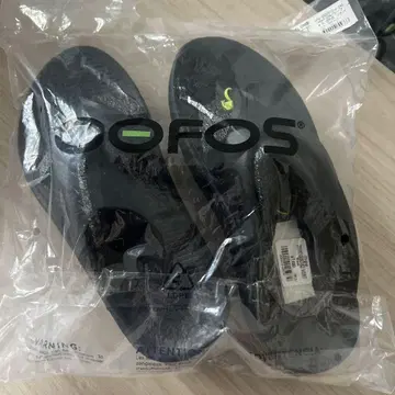 OOFOS 우포스 리커버리 샌들 블랙 24