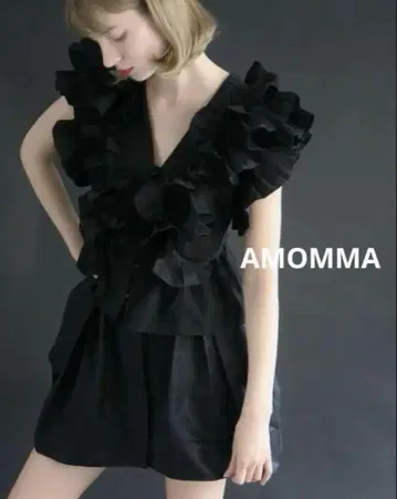 AMOMMA 상의 AMOMMA 프릴 RAFFLE FRILL TOPS