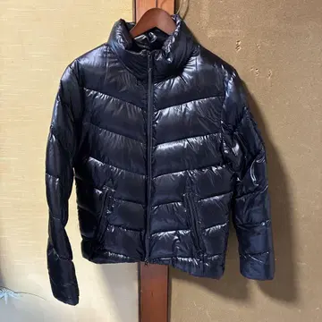 블랙 나일론 다운 자켓