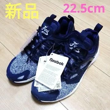새상품 리복 스니커즈 22.5cm 네이비