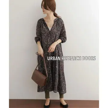 컨디션 최상 URBAN RESEARCH DOORS 오리엔탈 프린트 원피스