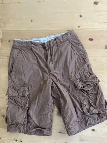 GAP 루즈핏 카고 숏팬츠 W33 브라운