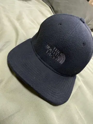 노스페이스 NEWERA 캡
