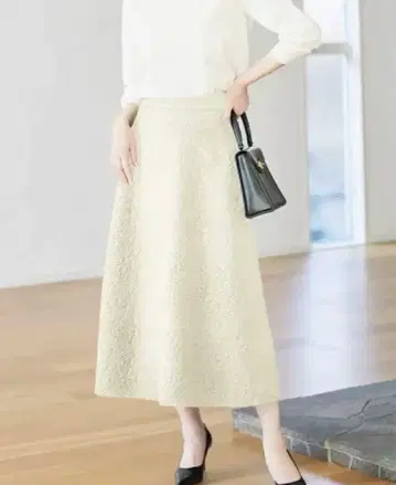 DoCLASSE 부푼 자카드 A 라인 스커트