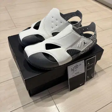 JORDAN FLARE (PS) 화이트/블랙 13.5 20cm