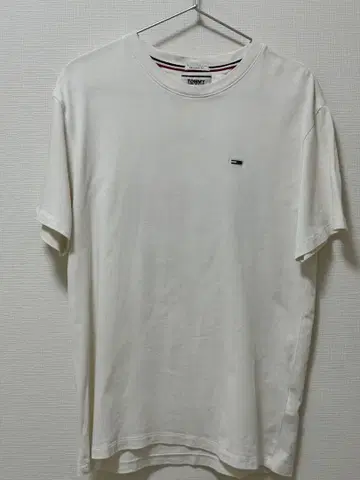 TOMMY JEANS 백 프린트 티셔츠 화이트 M 사이즈