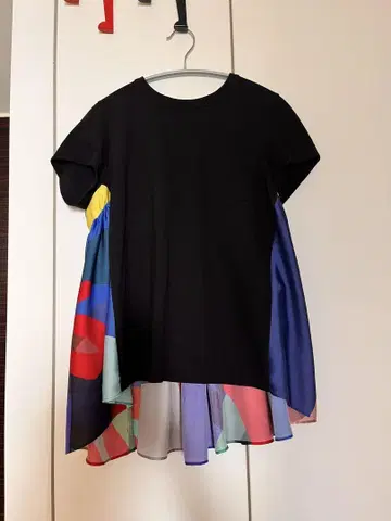 사카이 반팔 티셔츠