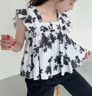 FURBLE 플라워 프린트 백 리본 슬리브 블라우스