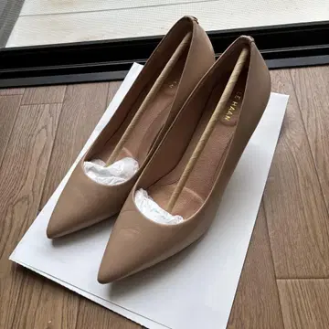 콜한 펌프스 베이지