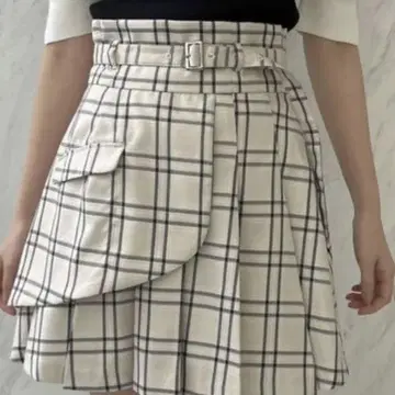 Dazzlin 레이어드 플리츠 미니 스커트