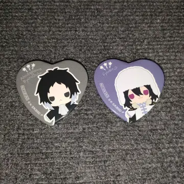 문호 스트레이독스 아쿠타가와 류노스케 & 효도르 하트형 캔뱃지 2개 세트