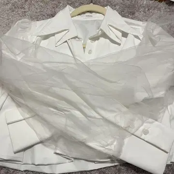 Bibiy. ANGELINA TOP 블라우스