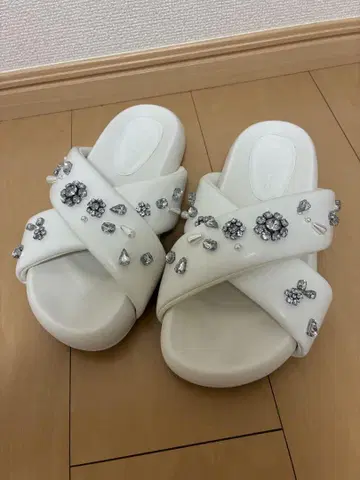 비쥬 슬리퍼 샌들 찰스앤키스