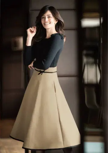 M's gracy 베이지 플레어 스커트 종아리 기장 36