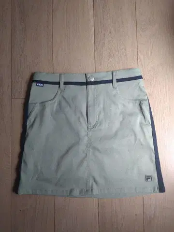 휠라 카키 스커트 이너 팬츠 포함