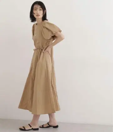 원피스 내추럴 뷰티 베이직 베이지 반팔 퍼프 슬리브 PS