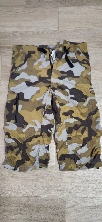 컬럼비아 카모플라쥬 숏 팬츠