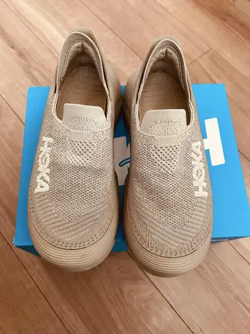 HOKA U RESTORE TC 27 US9 새상품급