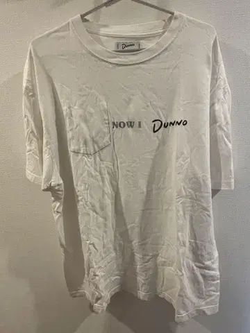 Dunno 화이트 티셔츠 NOW I Dunno