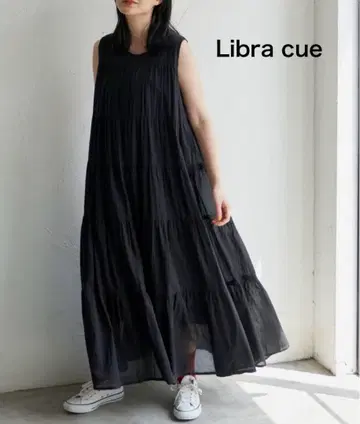 Libra cue 슬리브리스 티어드 원피스 블랙 리브라