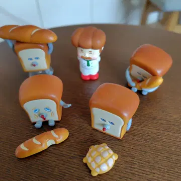 빵 도둑 피규어 컬렉션