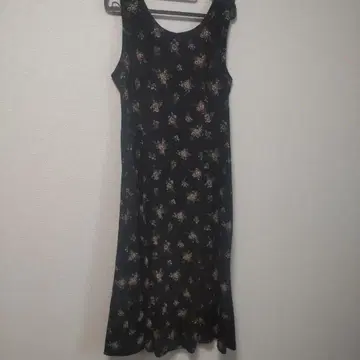 LAURA ASHLEY 꽃무늬 롱 원피스