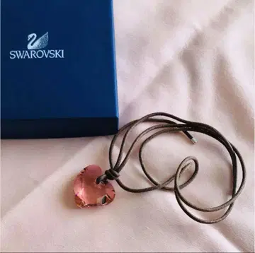 스와로브스키 SWAROVSKI 크리스탈 펜던트