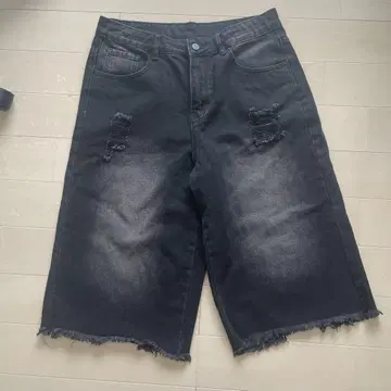 데미지 가공 데님 하프 팬츠 블랙
