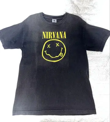 NIRVANA 닐바나 스마일 티셔츠 사이즈 M