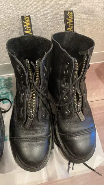 Dr.Martens Sinclair 블랙