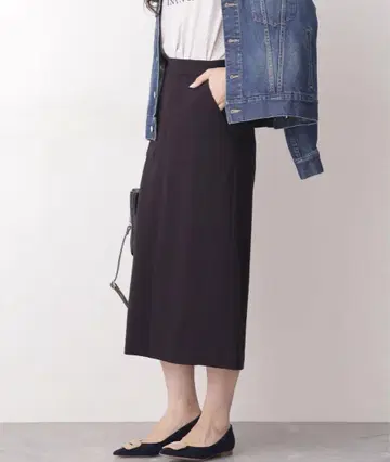 슬릿 타이트 스커트