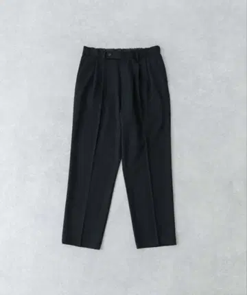new basic 울 트윌 테이퍼드 슬랙스 블랙 M